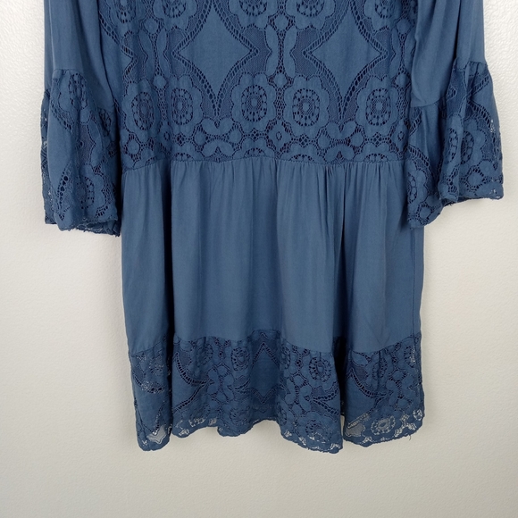 New Collection Dress Blue Bell Sleeves Short Lace Detail Women's Small? - Picture 9 of 11
